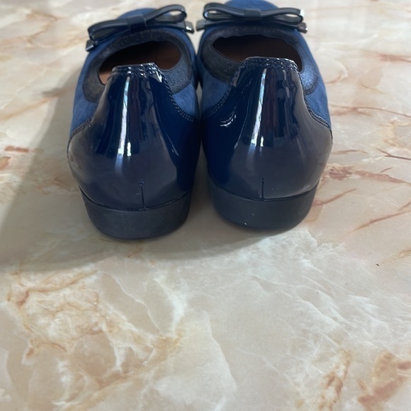 Clarks Unstructured Un Darcey Bow Navy Ballet Flats New Without a Box Size 6 - Picture 5 of 10